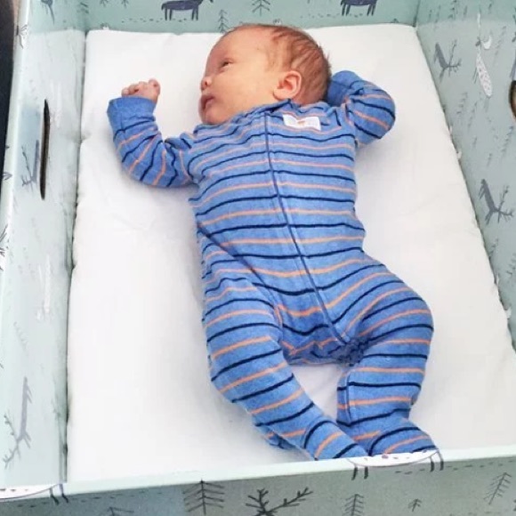 Mini/Portable Mattress by TheBabyBoxCo. - Picture 2 of 16